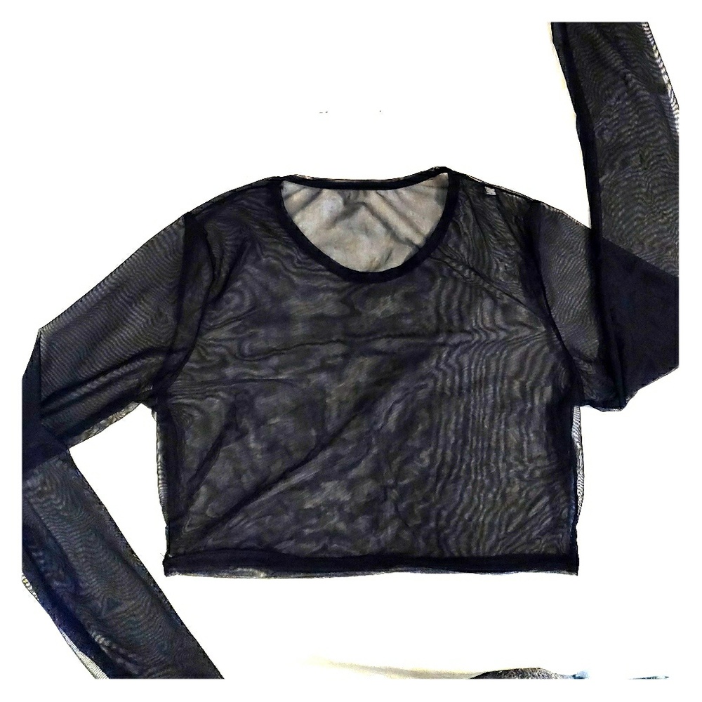 Fine mesh crop top